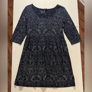 Forever 21 Women's Pullover Navy Round Neck 3/4 Sleeve Dress, Size Small